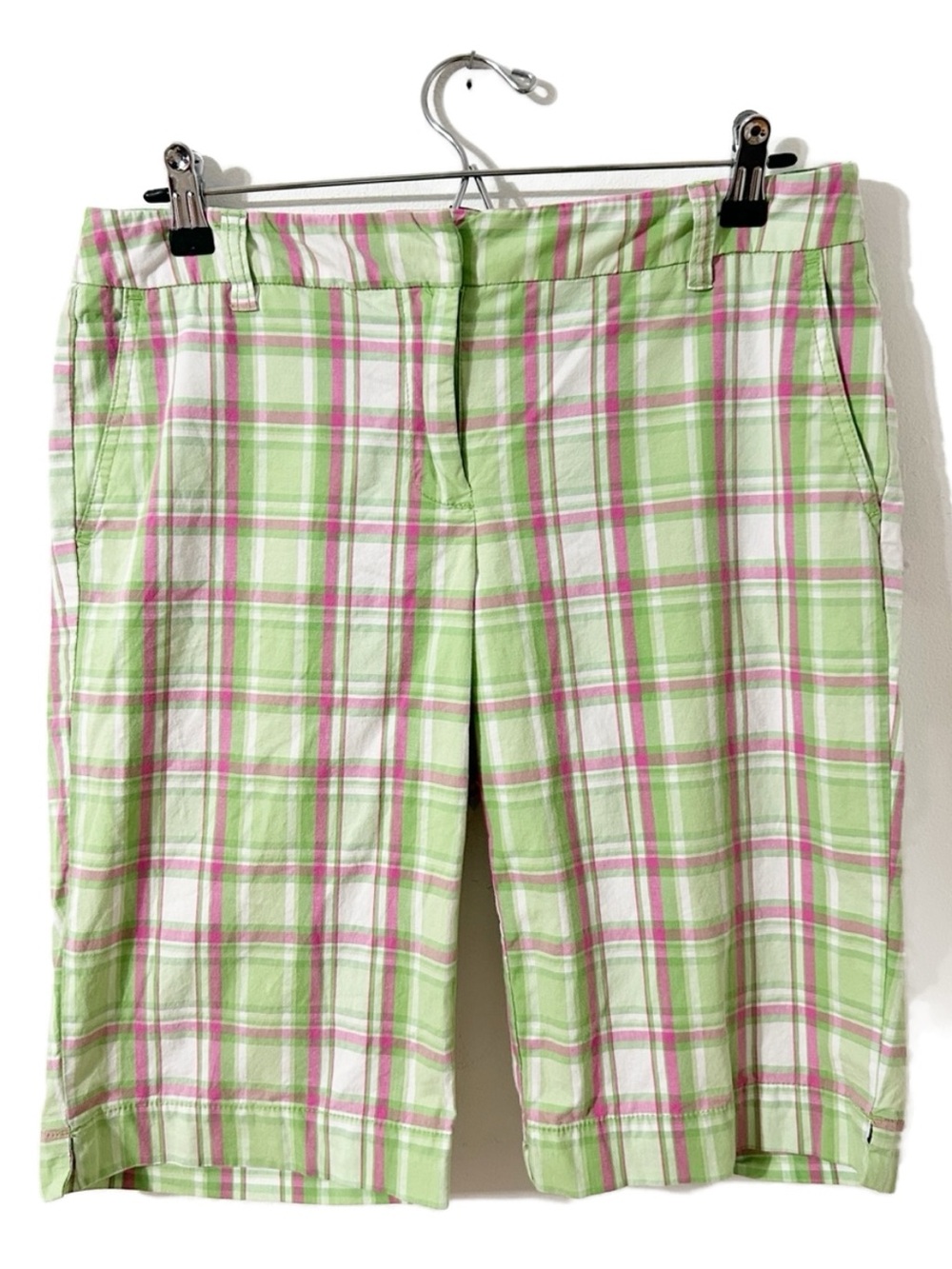 New York & Company Manhattan Chino Plaid Bermuda Shorts Green Pink White Size 8